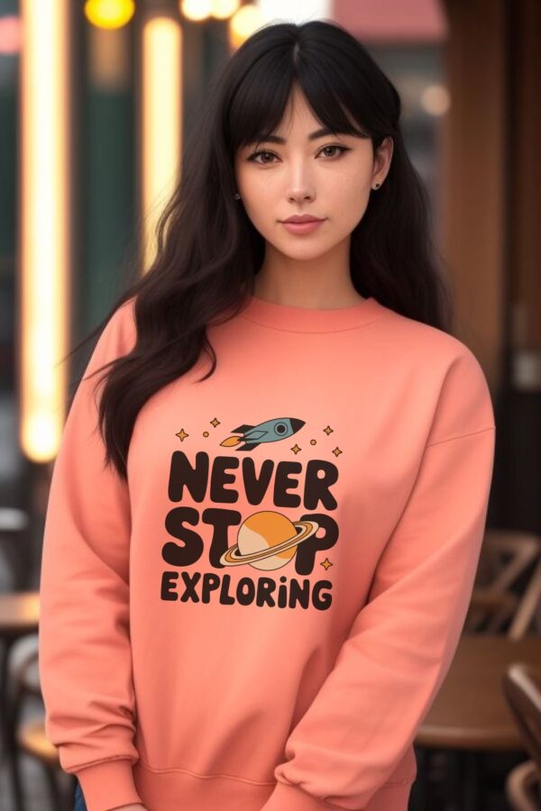 Sweatshirt for women | Exploring - Image 2