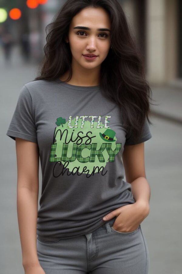 T-shirt for women | Lucky